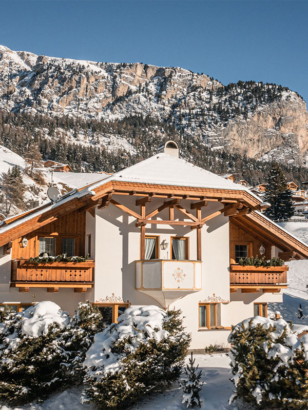Arjentel Lodge Holiday apartments Val Gardena