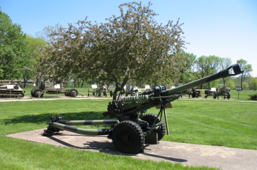 L119 Light Gun (105 mm howitzer) United Kingdom (GBR)