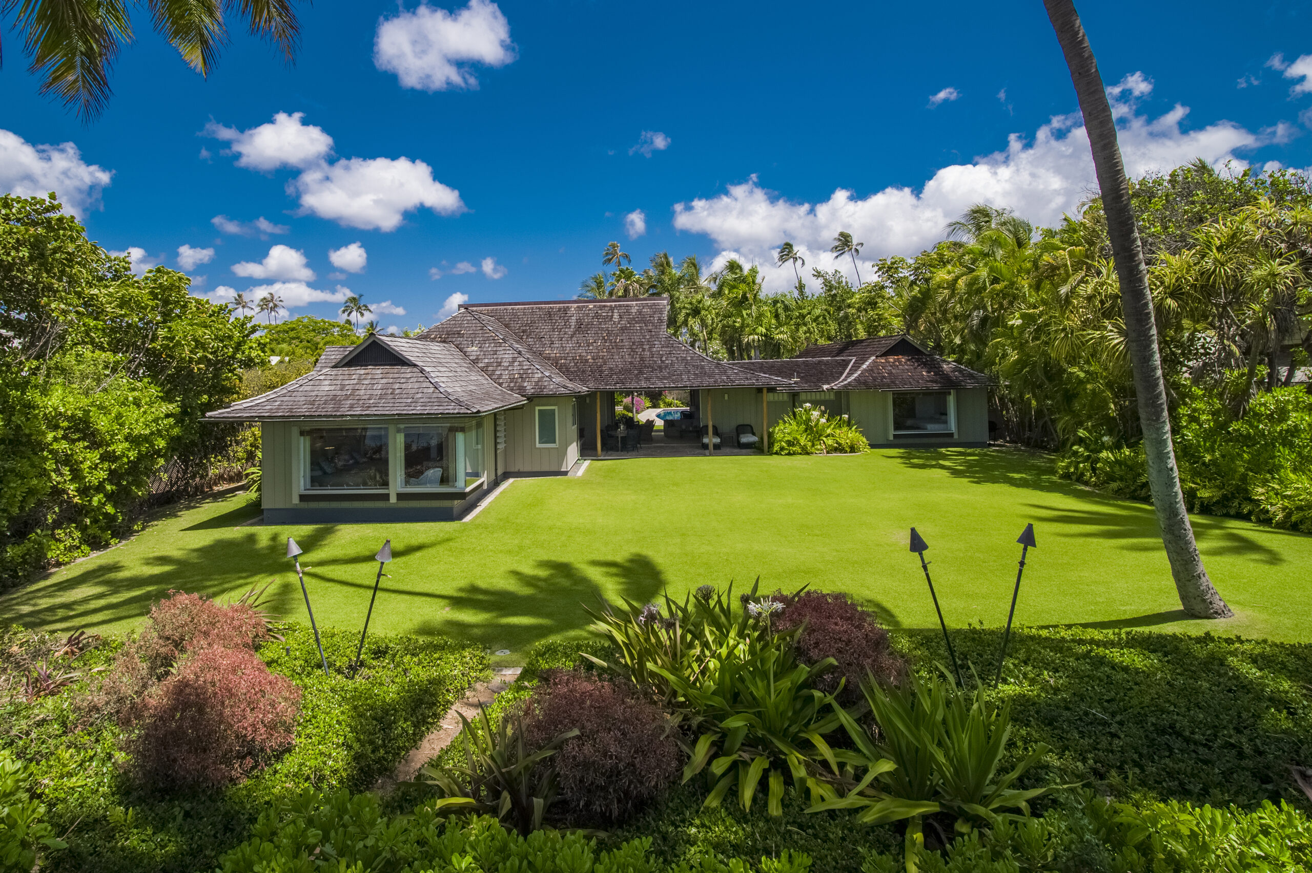 Kahala Ocean Front Armstrong Builders LLC