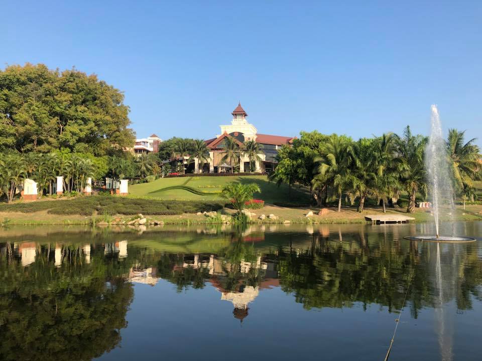 2 Rai Land for Sale Springfield Royal Country Club Cha Am (LFS0228