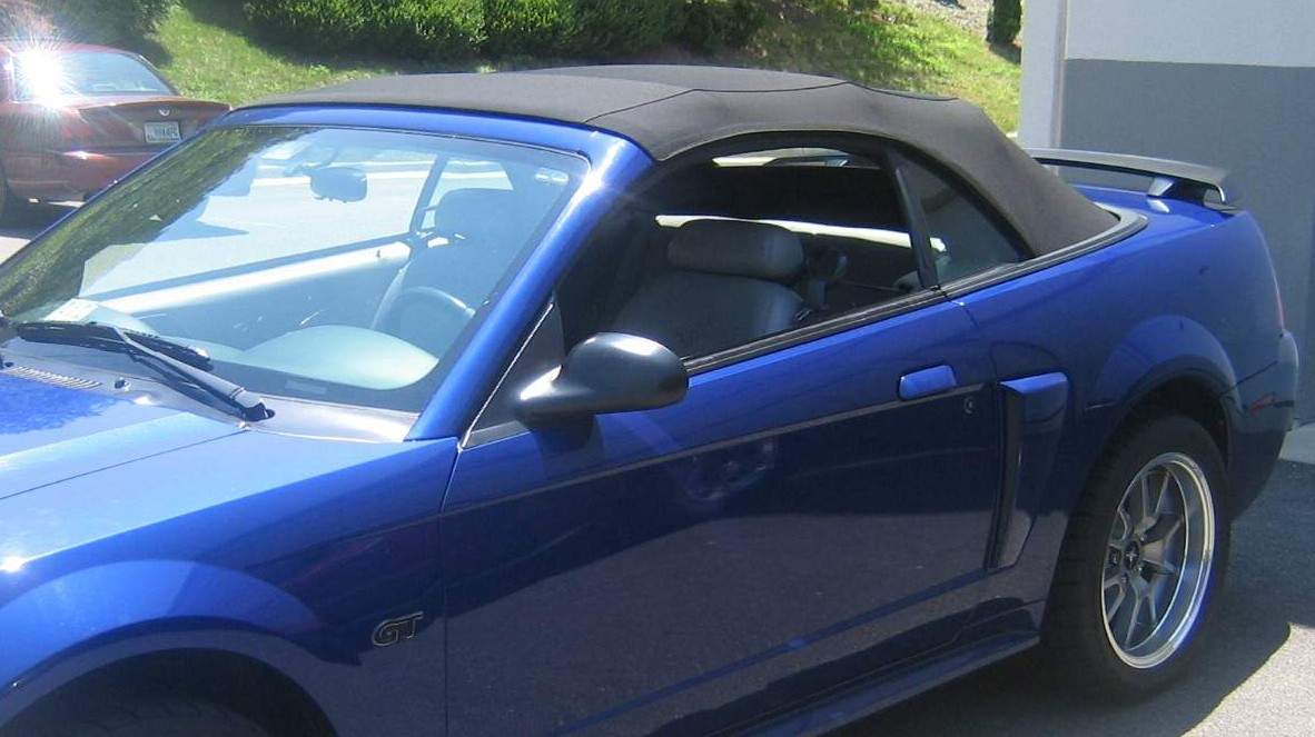 Convertible tops for Mustang