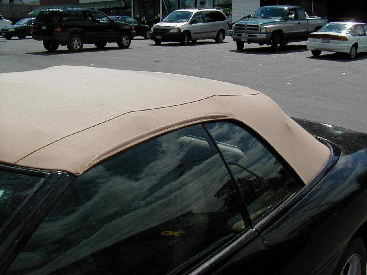 Convertible tops for Chrysler Sebring