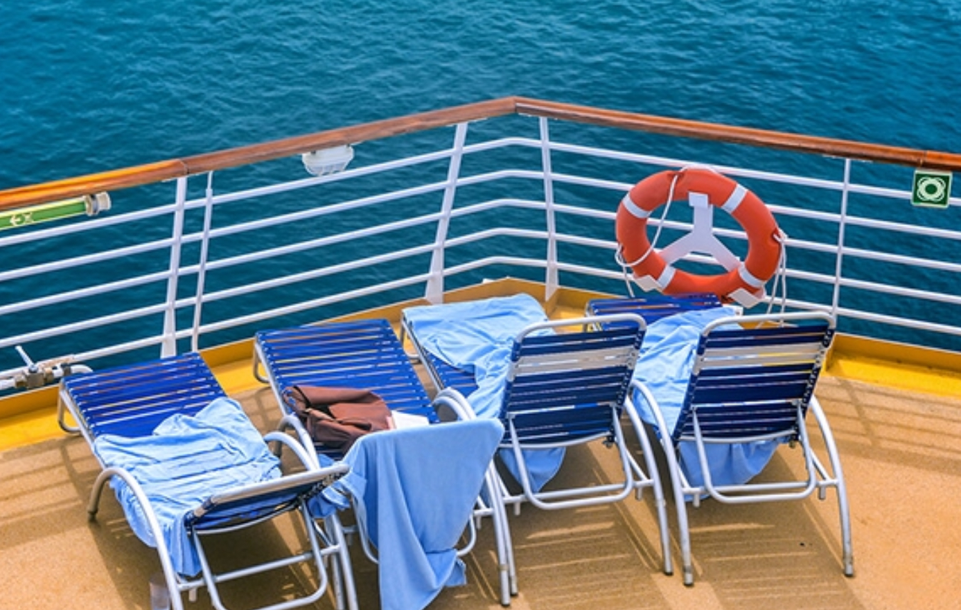 5 Ways to Outsmart Deck Chair Hogs on Your Next Cruise