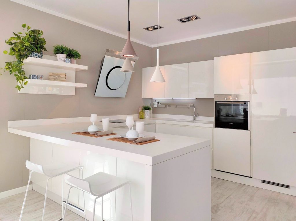 Web scavolini is italy’s leading kitchen brand known for modern and contemporary kitchen designs. Le declinazioni del bianco possono cambiare a seconda dei materiali che ne mettono in evidenza le caratteristiche. Cucina Scavolini Bianca Arredamenti Paolorossi Filottrano Ancona