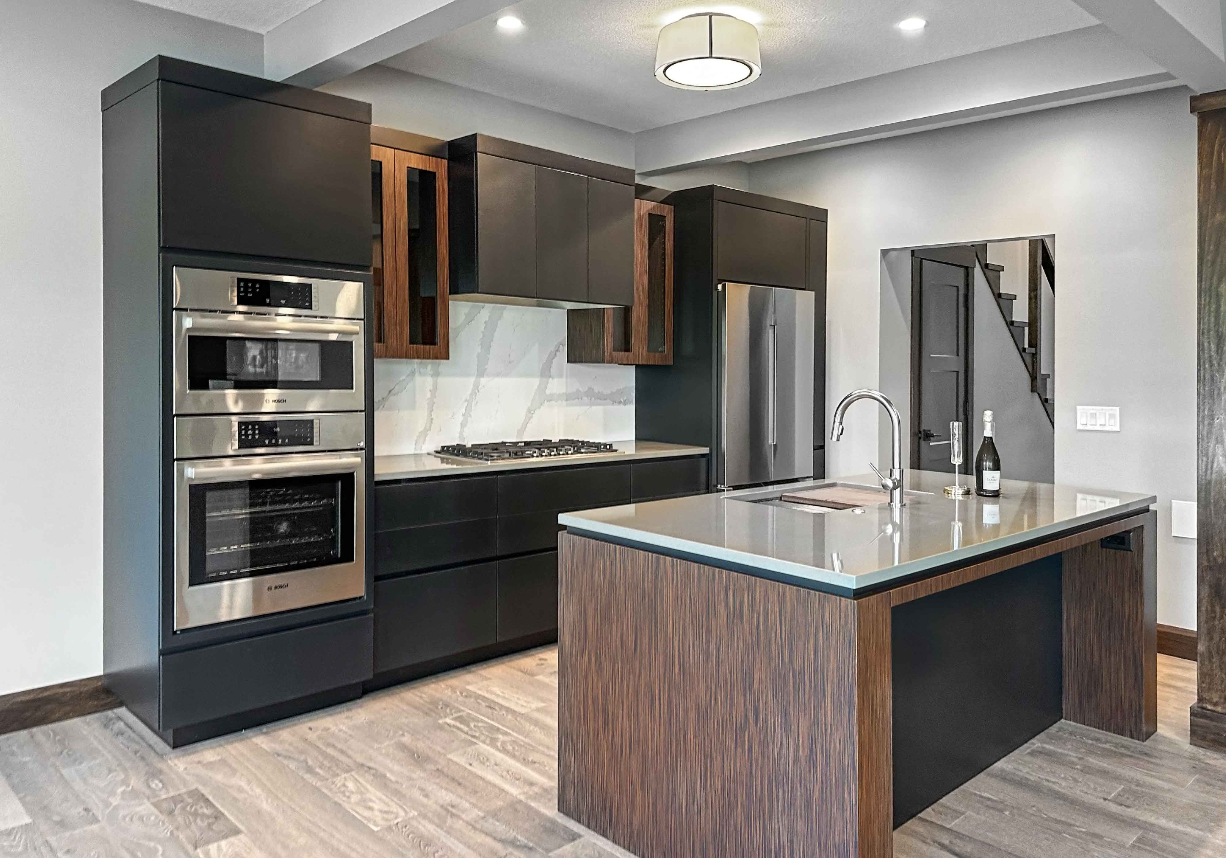 Photo Gallery of Arrowhead Luxury Leasing In Columbiana Ohio