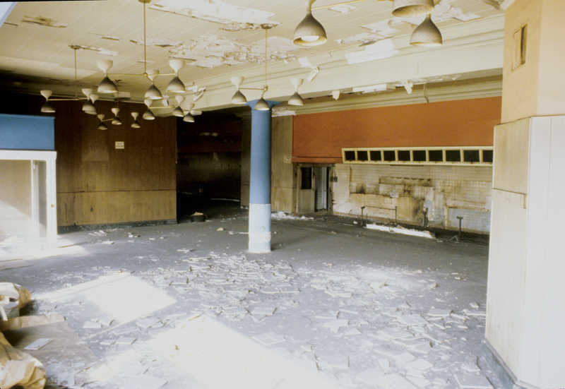 FLATBUSH AVENUE TERMINAL 3 INTERIOR