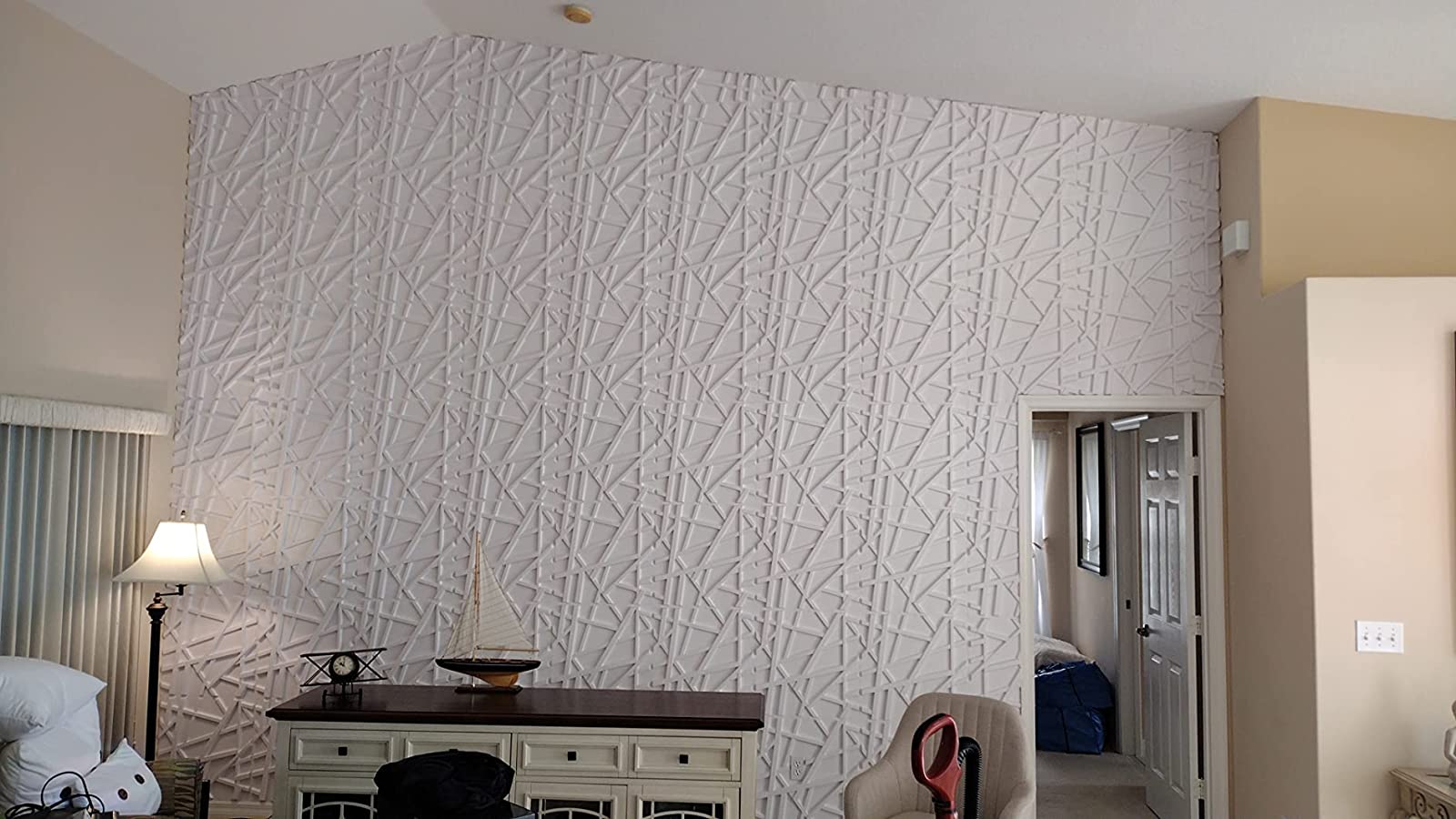 Matt White PVC 3D Wall Panel Geometric Crossing Lines Cover 32 Sqft