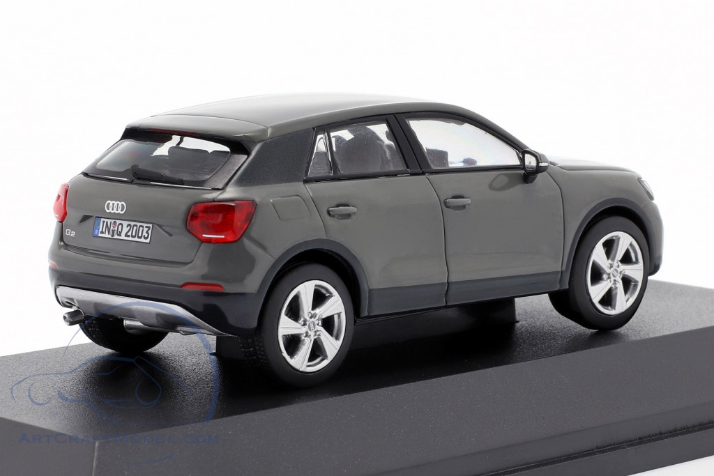 Audi Q2 quantum grau 5011602633, EAN 2160000042542