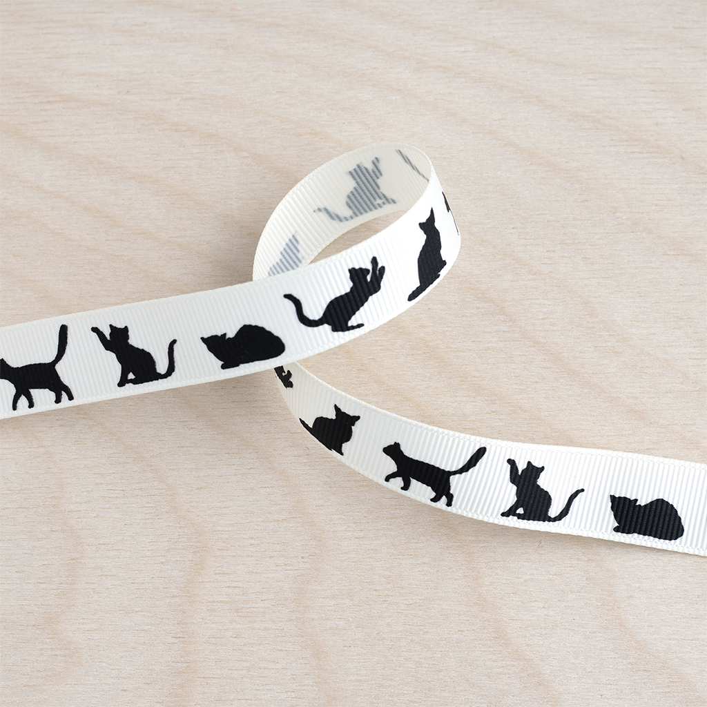 Cat Silhouette Ribbon Artcuts
