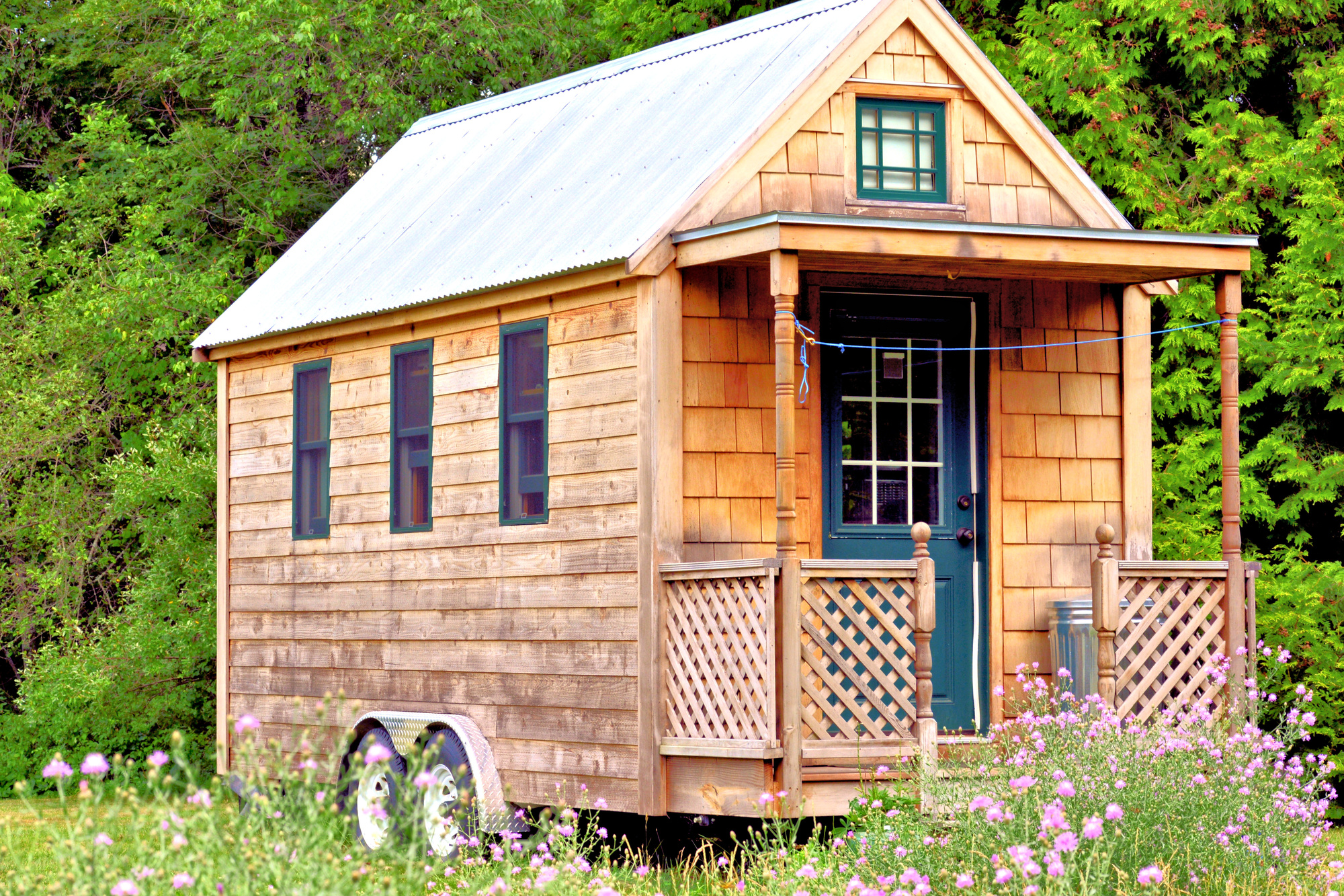 What You Need to Know Before Moving Into a Tiny House
