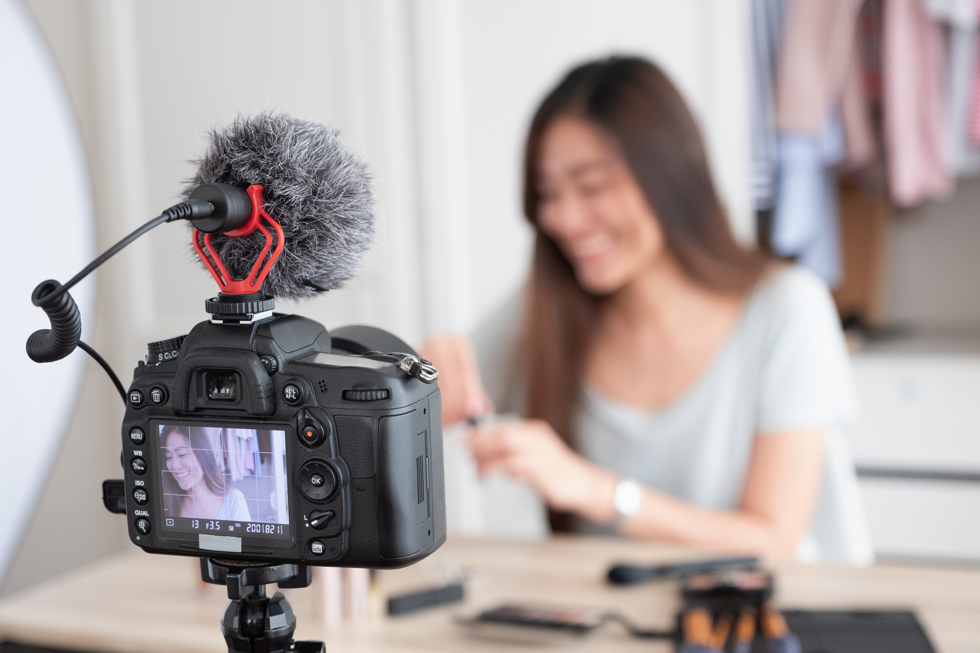 Here's How To Look Good On Camera And Improve Your Video Marketing