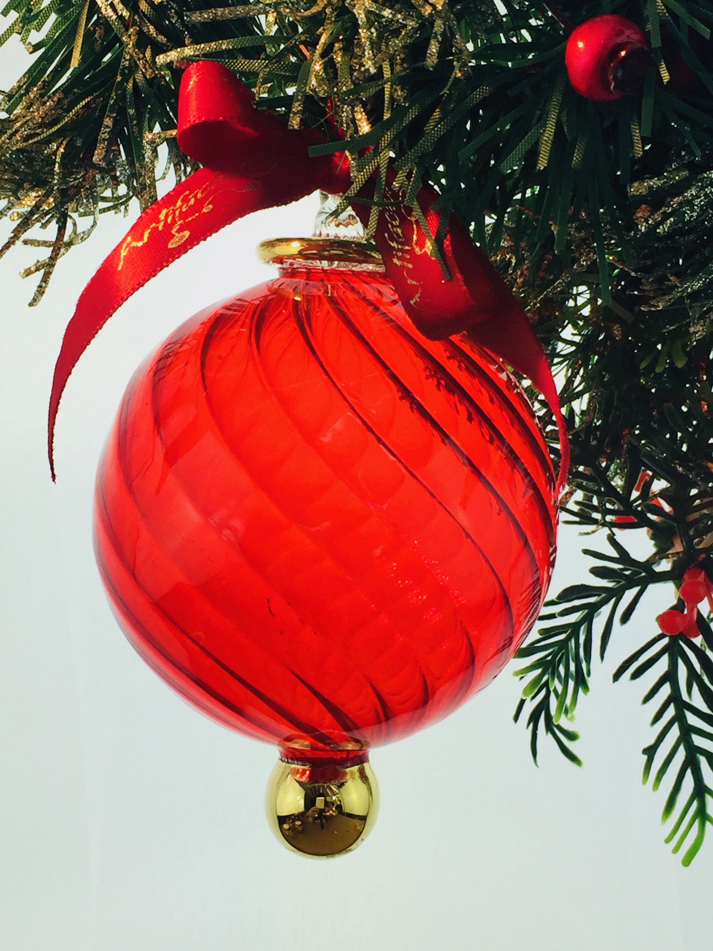 Classic Swirl Ornament (XS,S,M,L) Red Artifactually