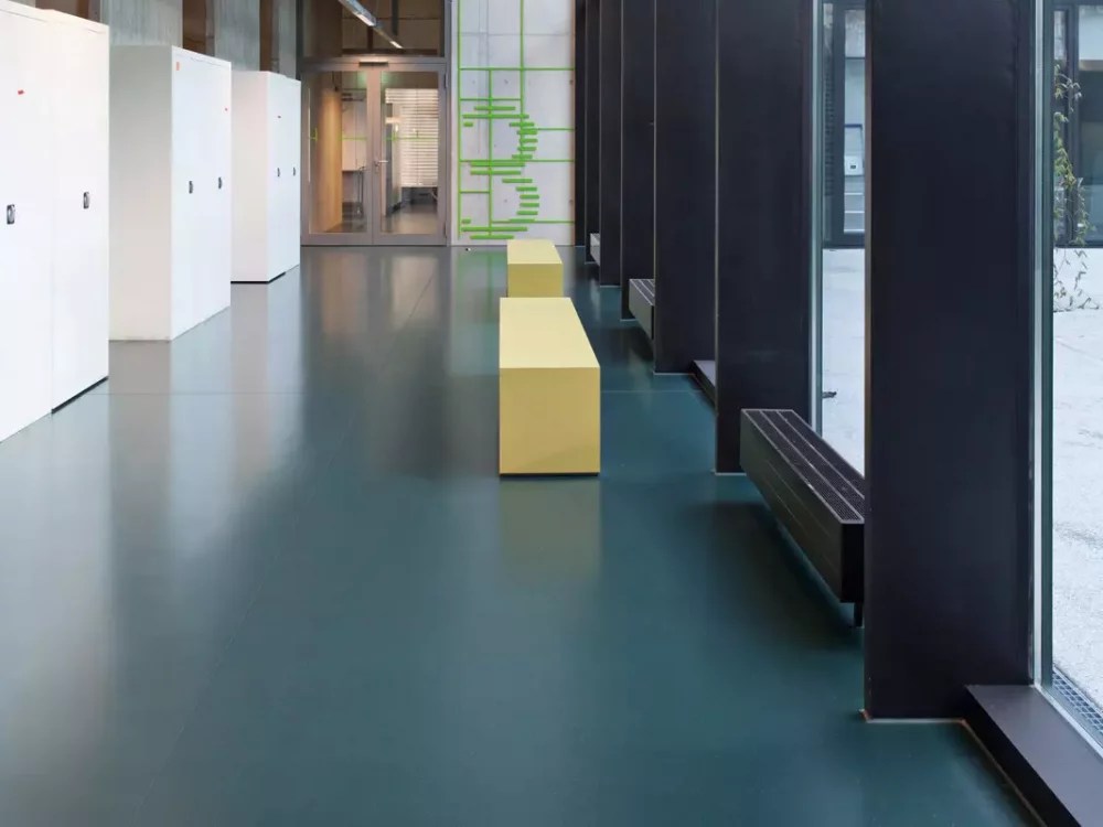 Flooring for Laboratories Laboratory flooring solutions Artigo