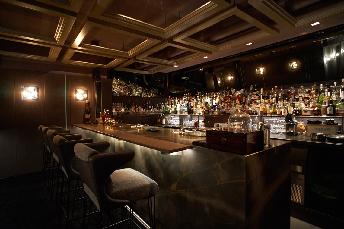 Bar "Tür 7" Artmüller Architekten