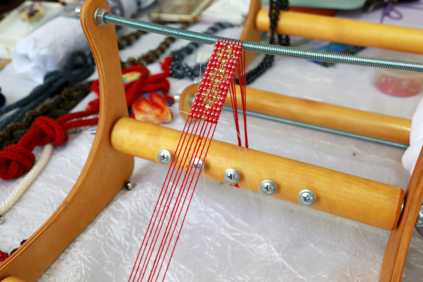 Best Bead Looms for Artists and Designers