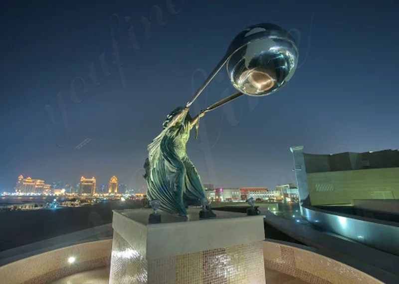 What is the difference between a statue and a sculpture?