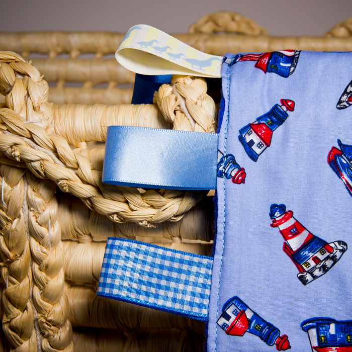 Personalised Tag Blanket Arty apple