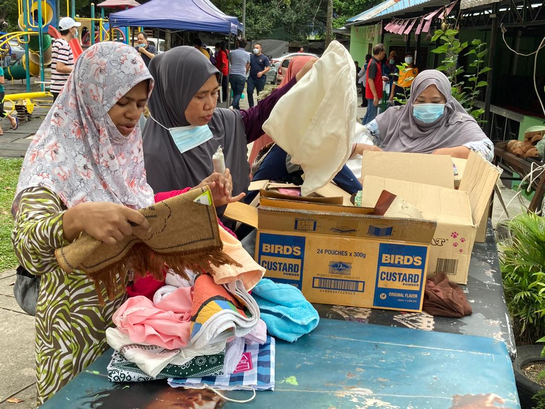 Yayasan Amal Asas Agihan Barang Keperluan Asas Ogos 2020