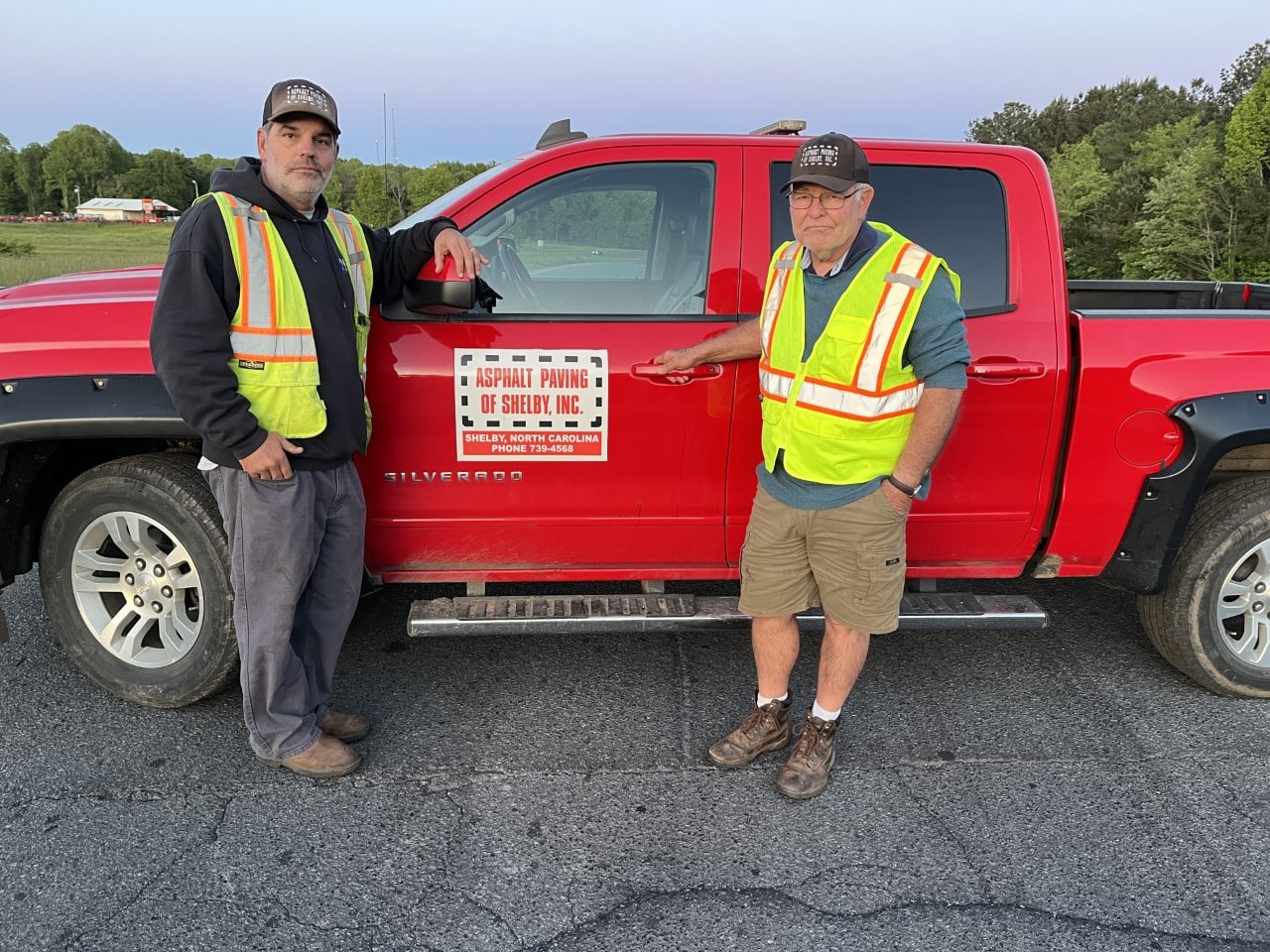 Ascendum Machinery and Asphalt Paving of Shelby Embrace the Blaw Knox