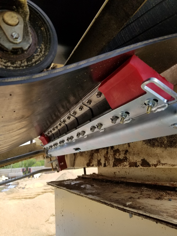RazorBack® Belt Cleaner Complete Conveyor Solutions ASGCO