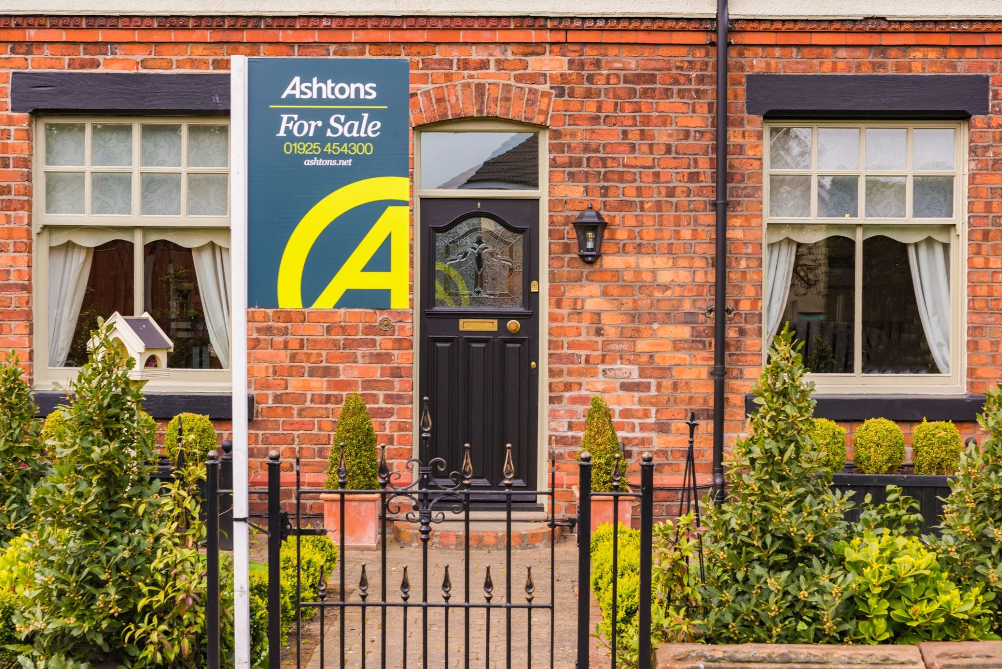 Estate Agents Warrington, Wigan & St Helens Ashtons Estate Agents