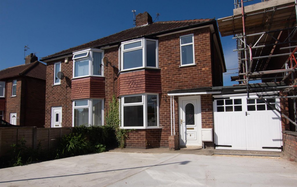 Gillamoor Avenue, Burnholme, York, YO31 0QE, 2 bedroom, House SemiDetached