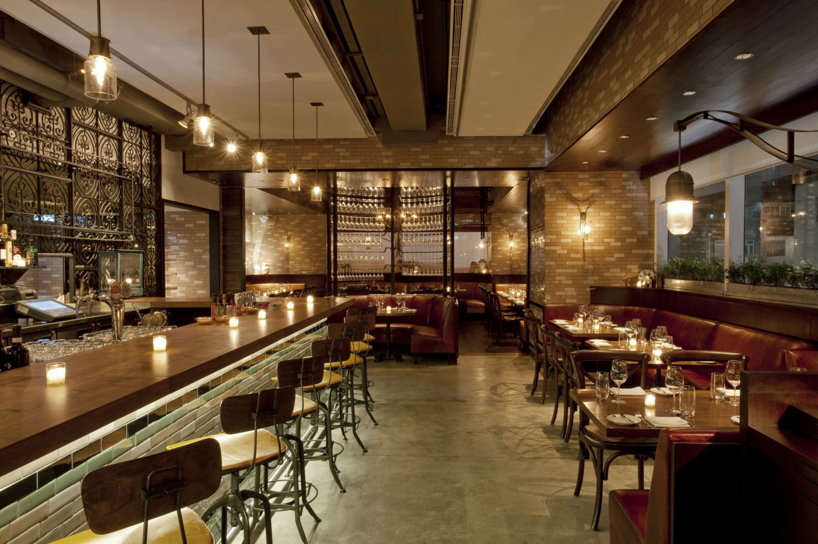 Lily & Bloom superlative bar & restaurant in Hong Kong Asia Bars