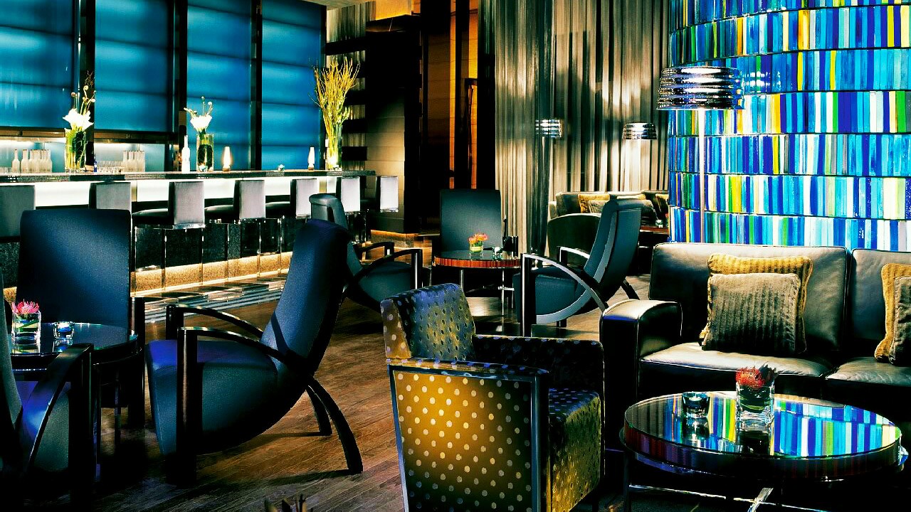 Blue Bar at Four Seasons Hotel Hong Kong Asia Bars & Restaurants