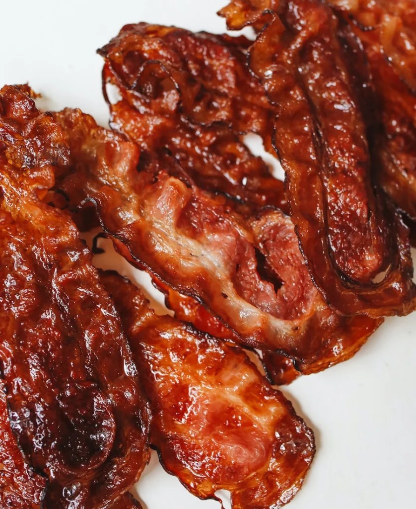 7 Spiritual Meanings of Smelling Bacon (in 2023)