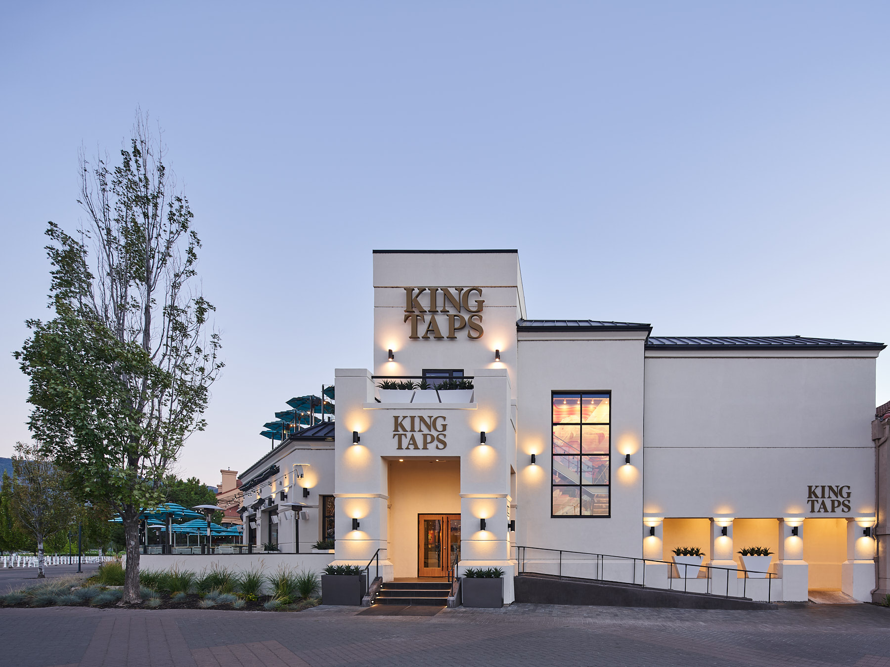 King Taps Kelowna Lakeside Assembledge+