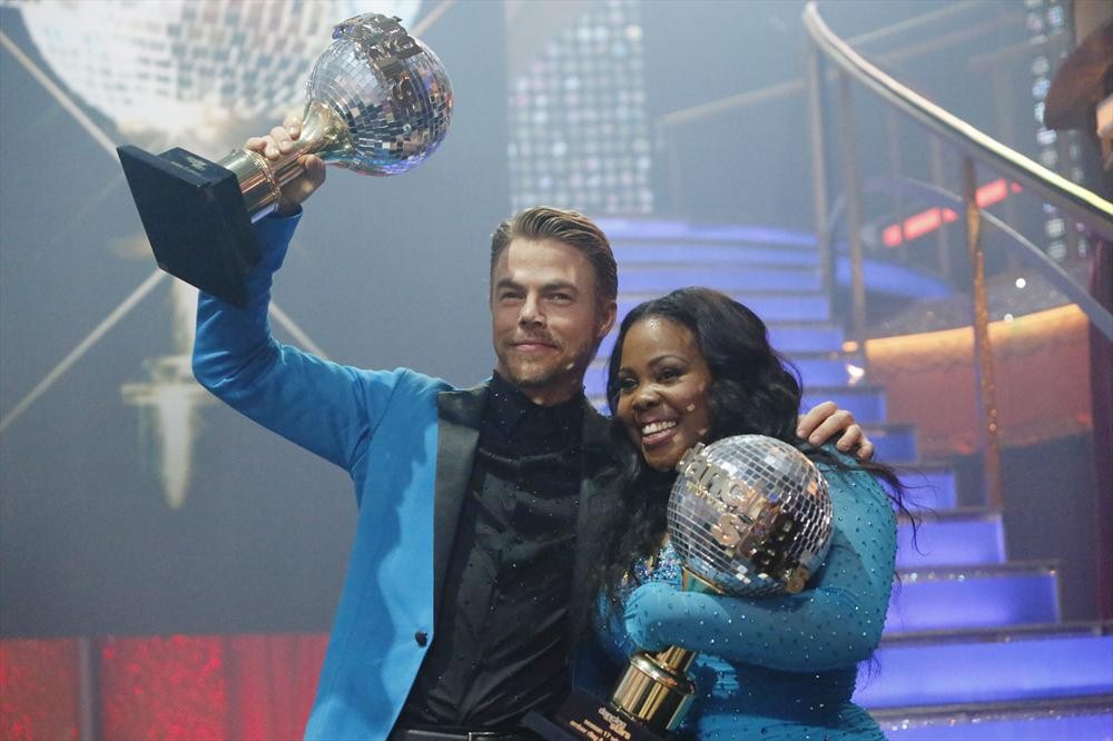 DANCING WITH THE STARS Season 17 Season Finale And the winner is