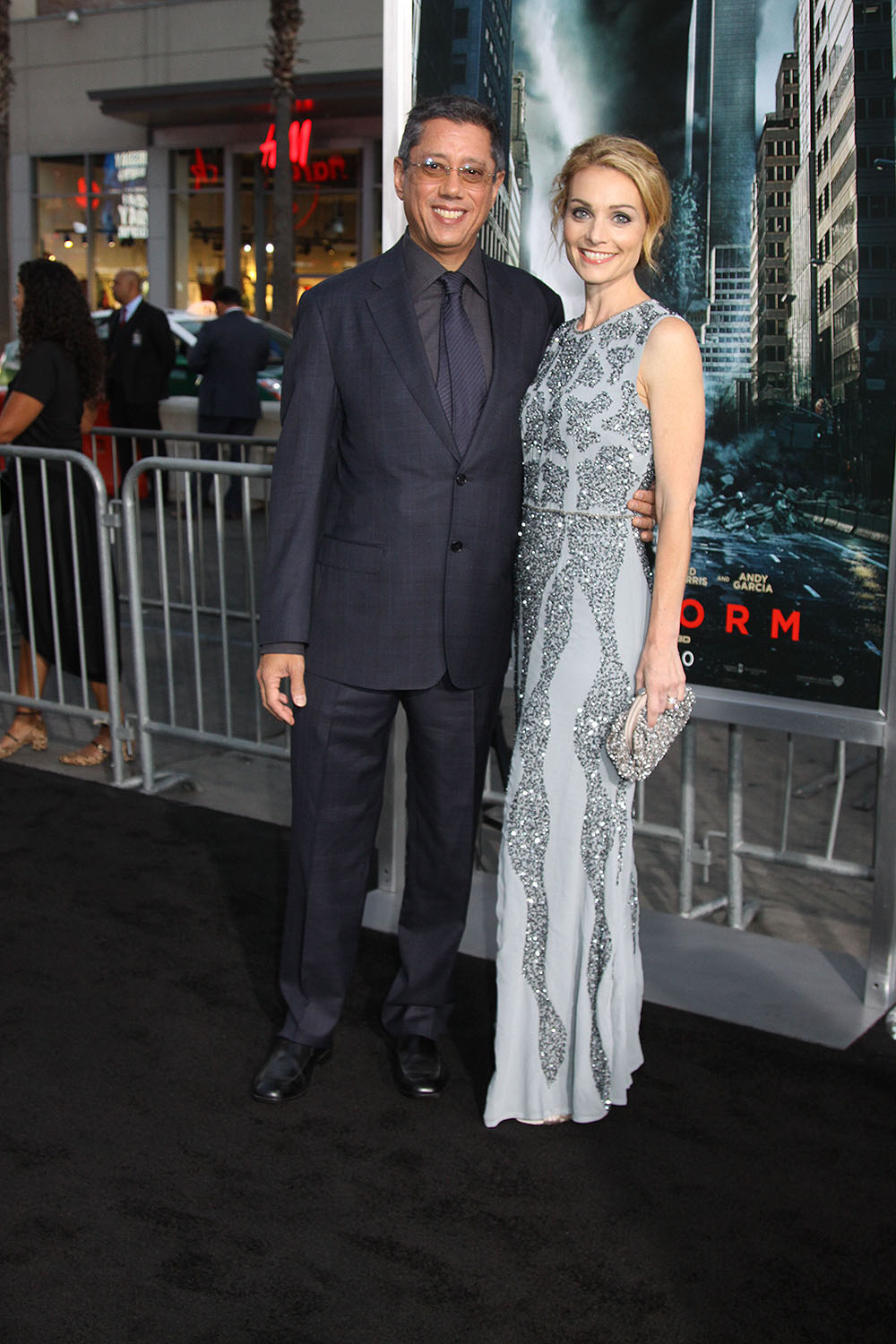 Dean Devlin and Lisa Brenner Assignment X Assignment X