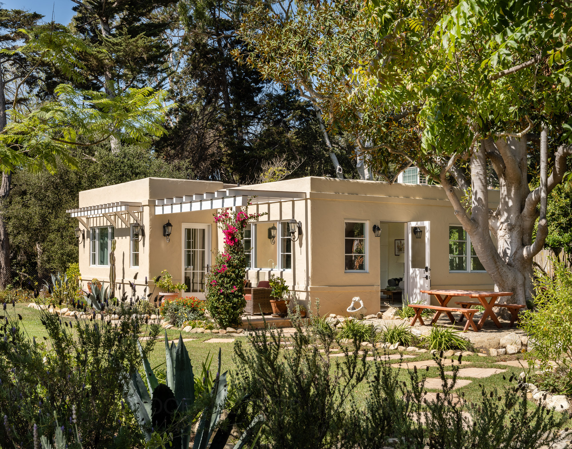 Santa Barbara New Homes Associated Construction