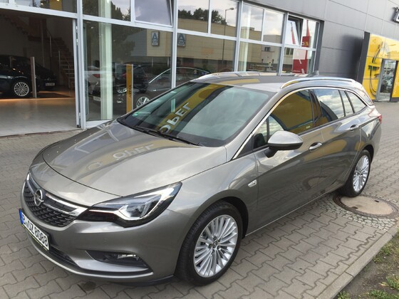 Opel Astra Quarzgrau