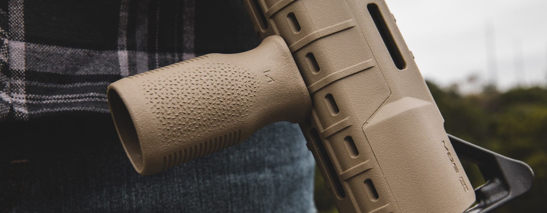 Magpul MVG MOE Vertical Grip Fits MLOK Handguards AT3 Tactical