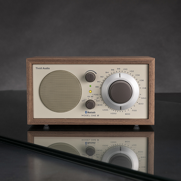 Tivoli Model One Bluetooth Walnut Beige AT Consumer
