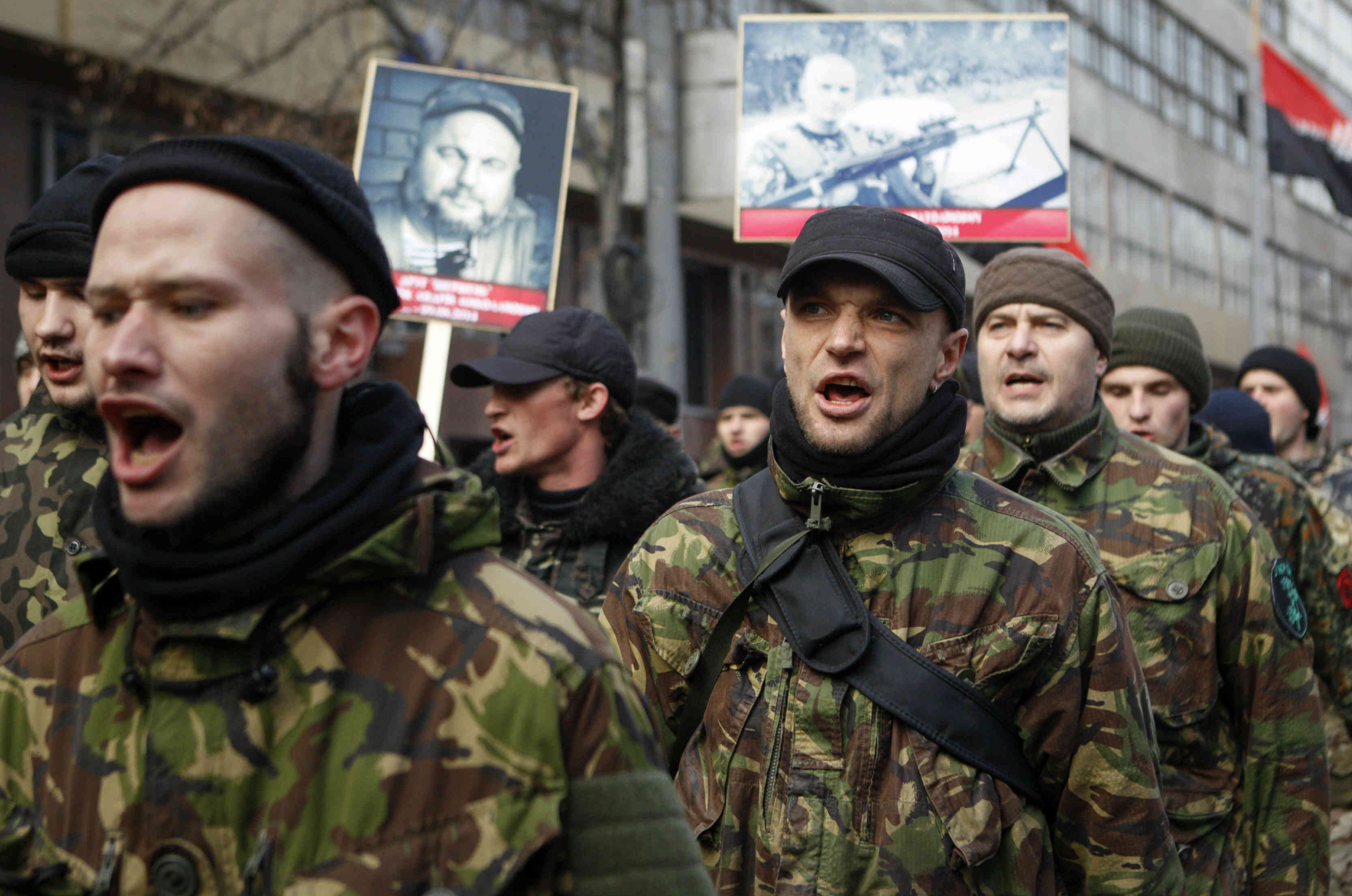 Ukraine's Volunteer Battalions Must Join the Military or Sheath the