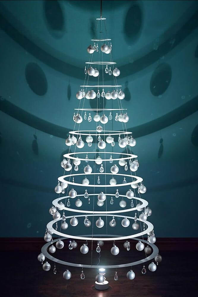 Modern Metal Christmas Tree
