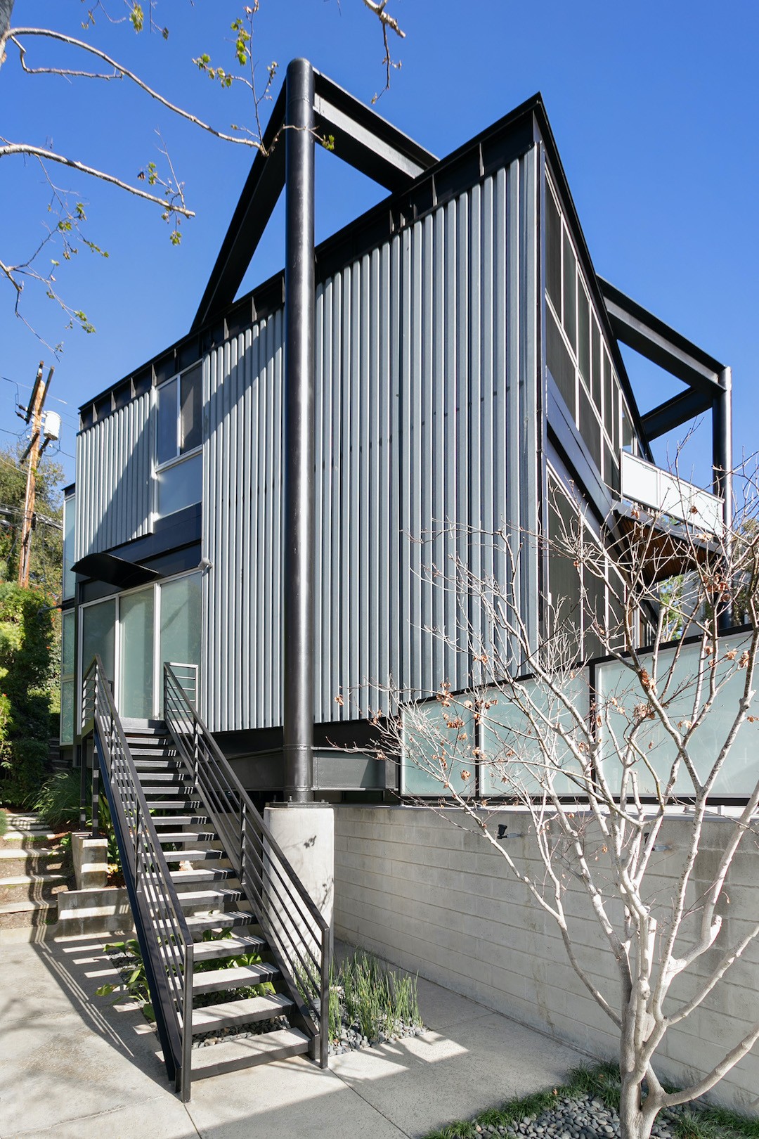 Pierre KoenigDesigned Schwartz House on the Market Home