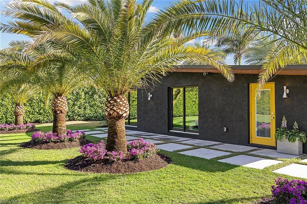 A Mid Century Modern Renovation in Naples, Florida Atomic Ranch
