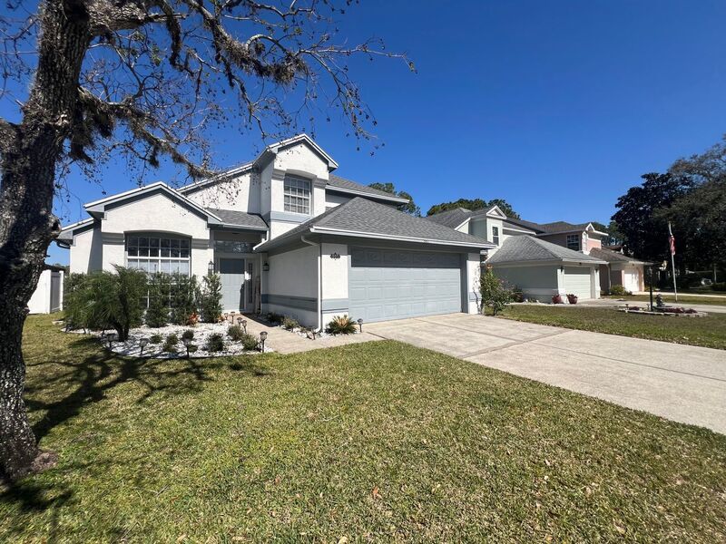 561 Birgham Pl Lake Mary, FL 32746 Atrium Management Company Single