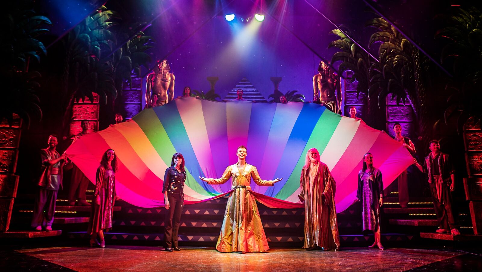 Joseph and the Amazing Technicolor Dreamcoat At The Theatre