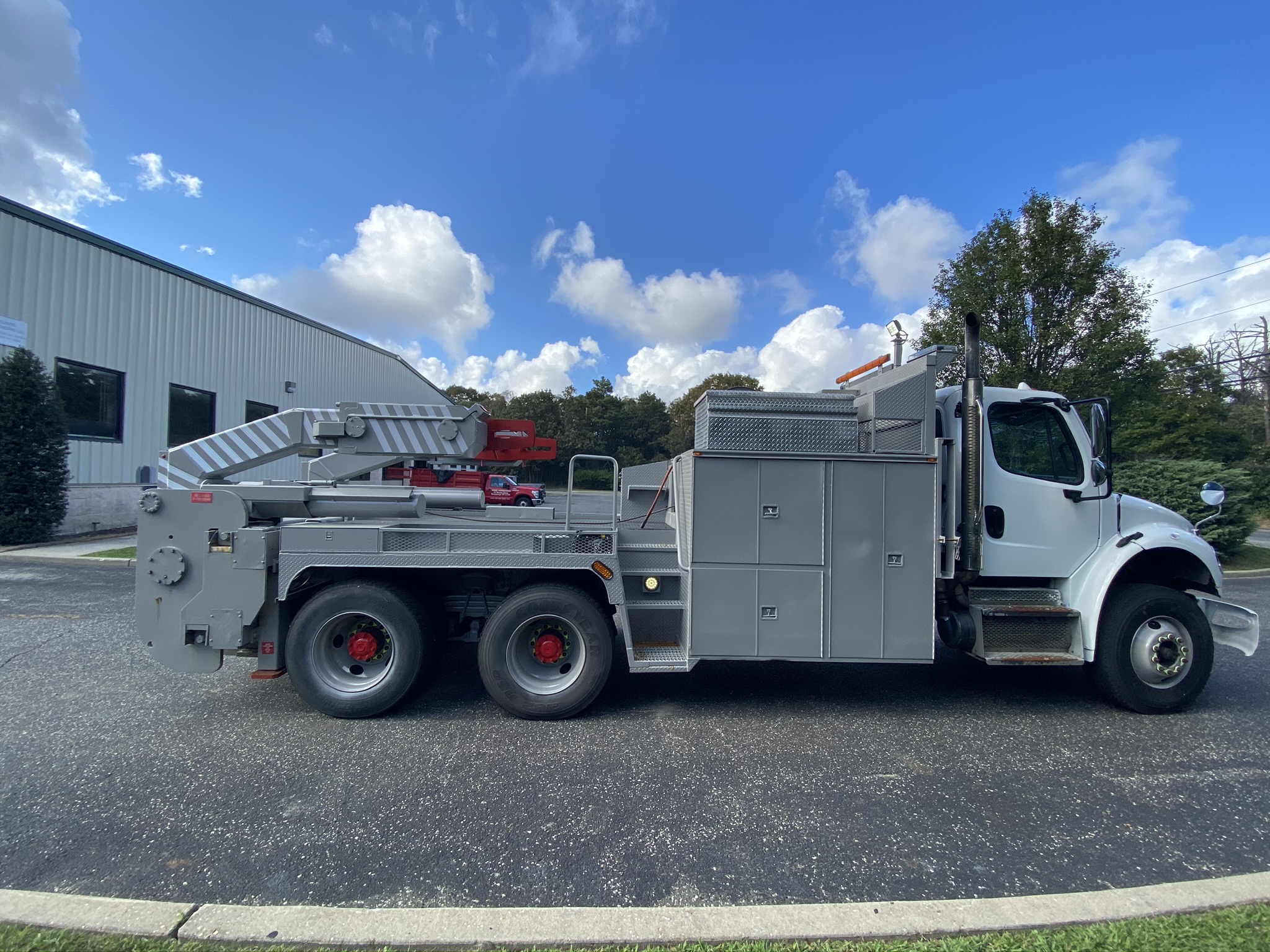 2009 Hub Drive Cable Puller Truck Atlantic Truckwork Rentals