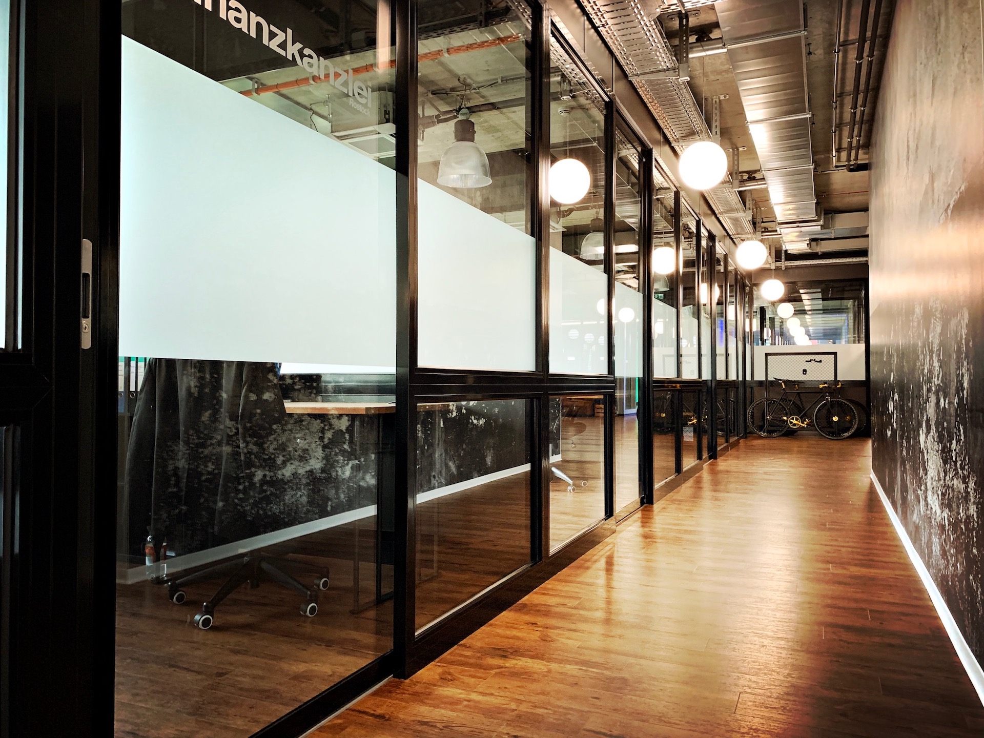 Work Office Spaces, Coworking und stilvolle Büros in Rostock