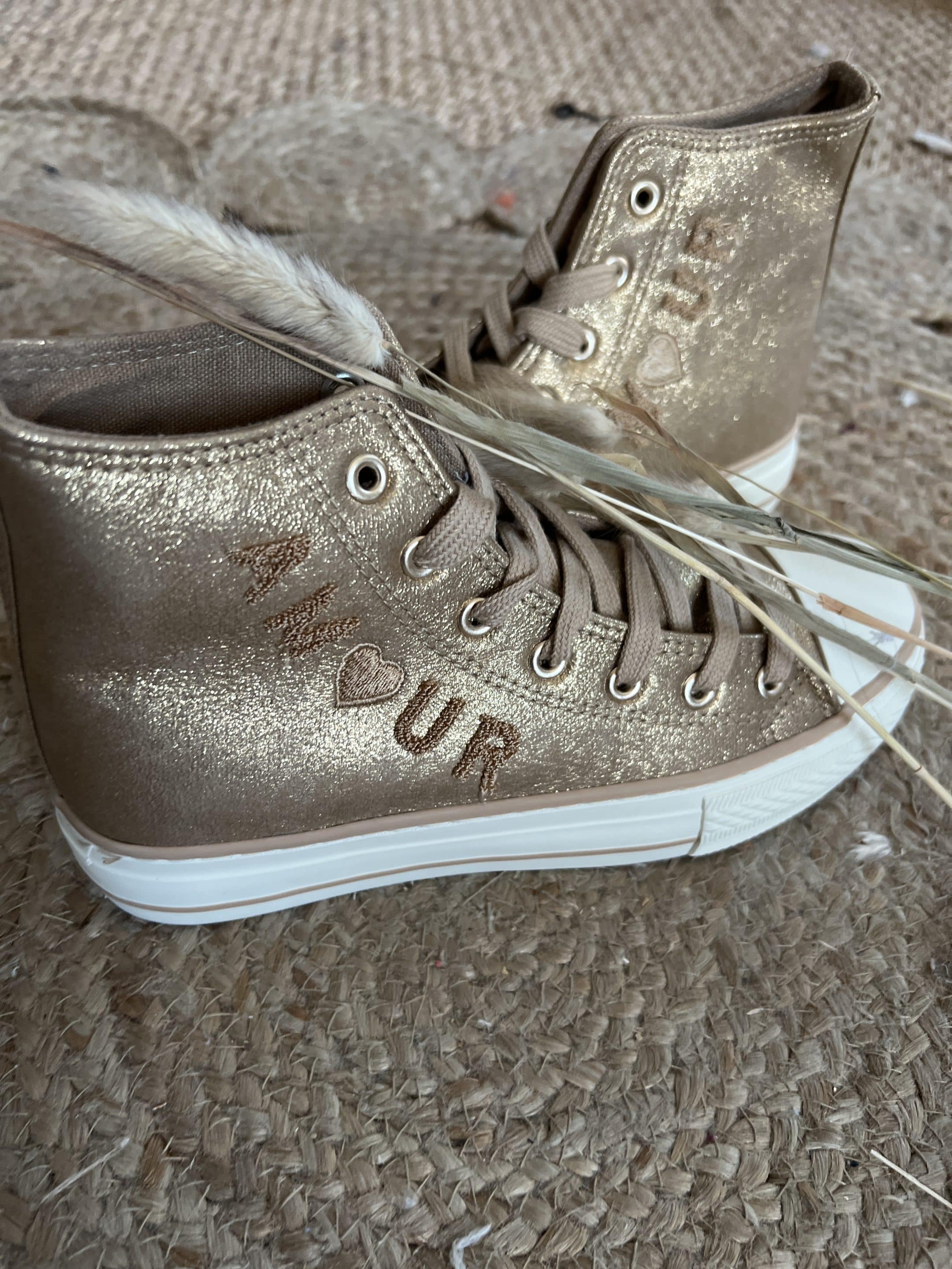 Basket CDS dorée Au Château De Sable Boutique en ligne pour femme