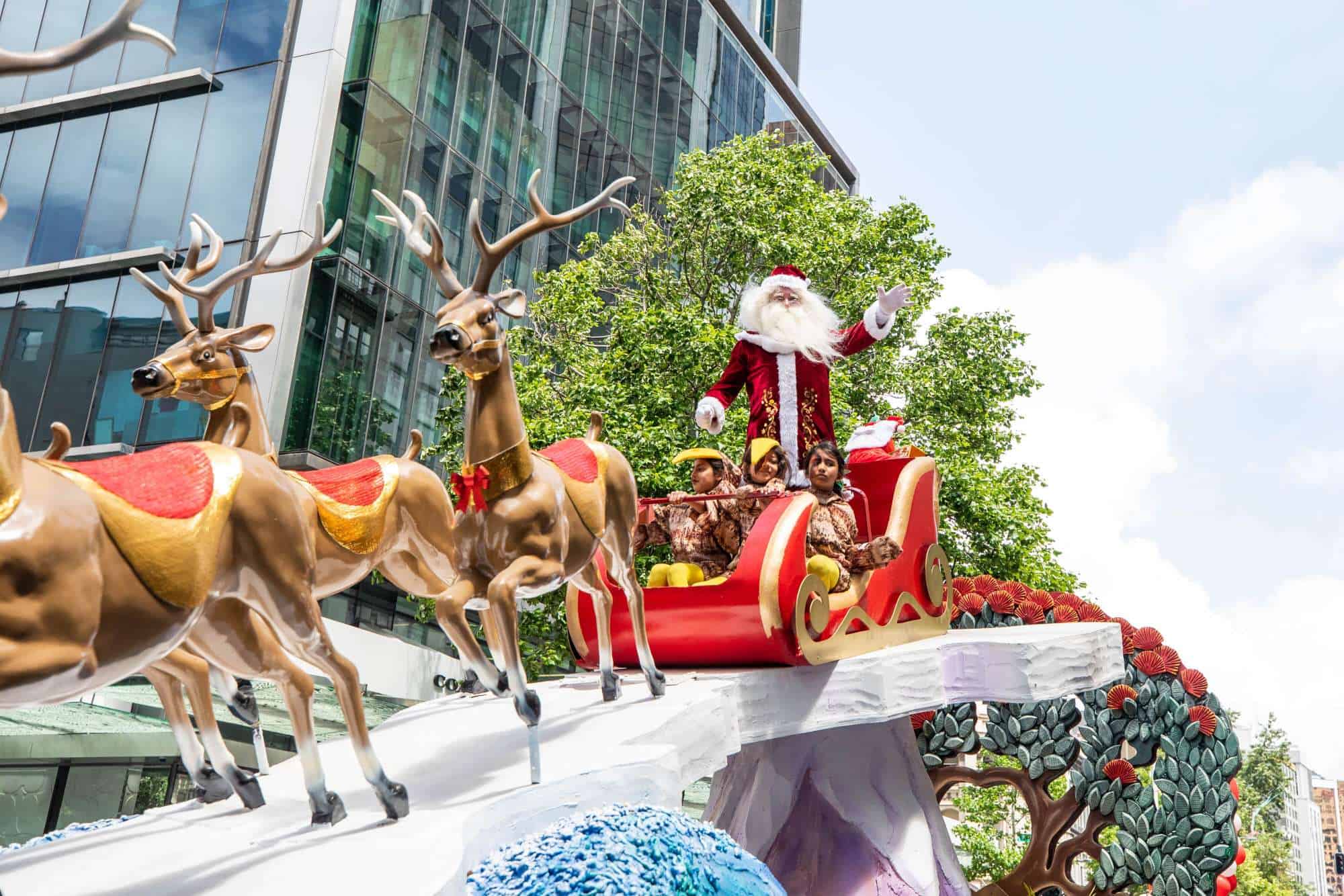 Farmers Santa Parade is back for Christmas Auckland for Kids