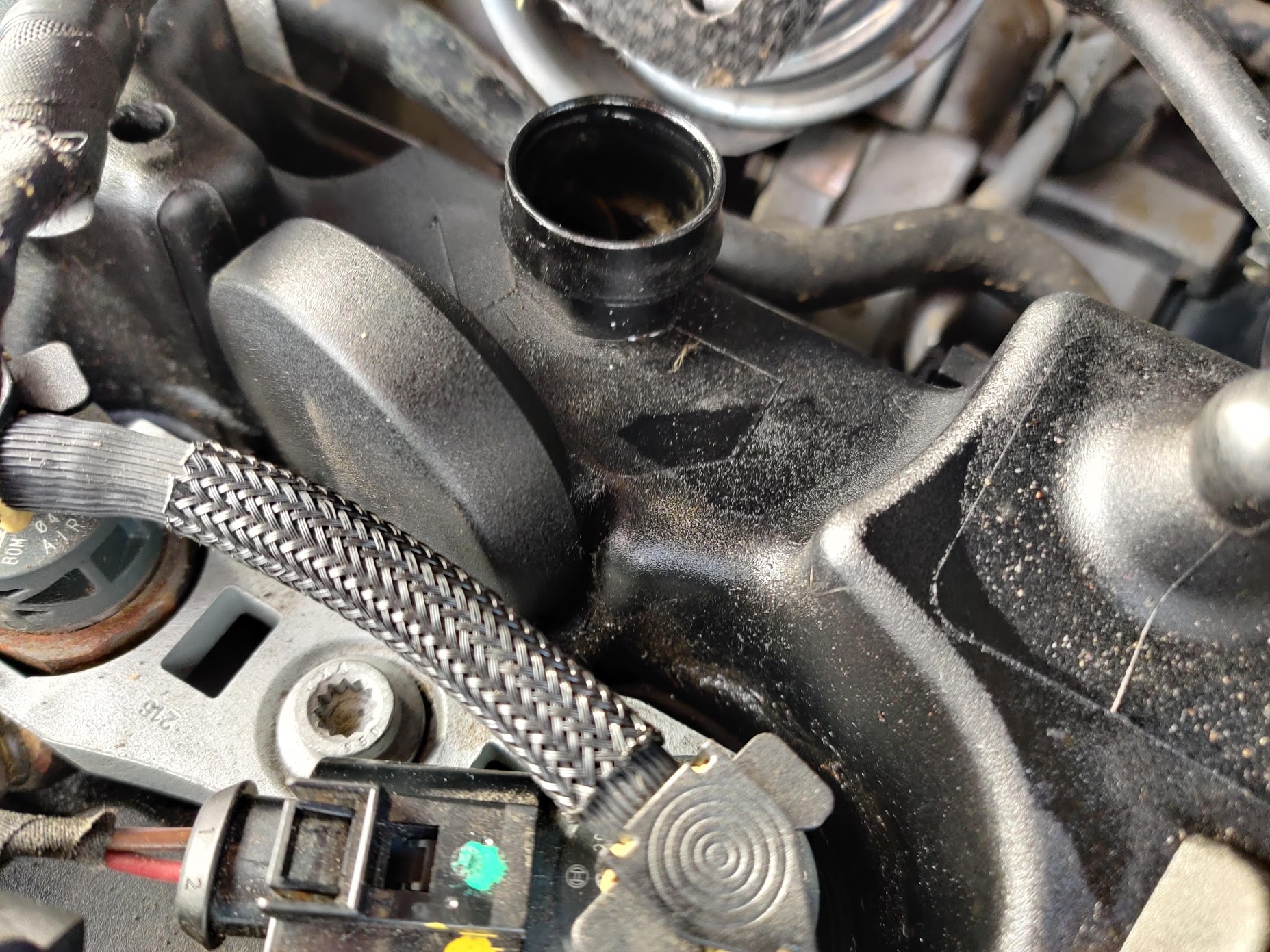 Oil leak from crankcase ventilation/oil seperator A3 PFL 2.0 TDI CUNA