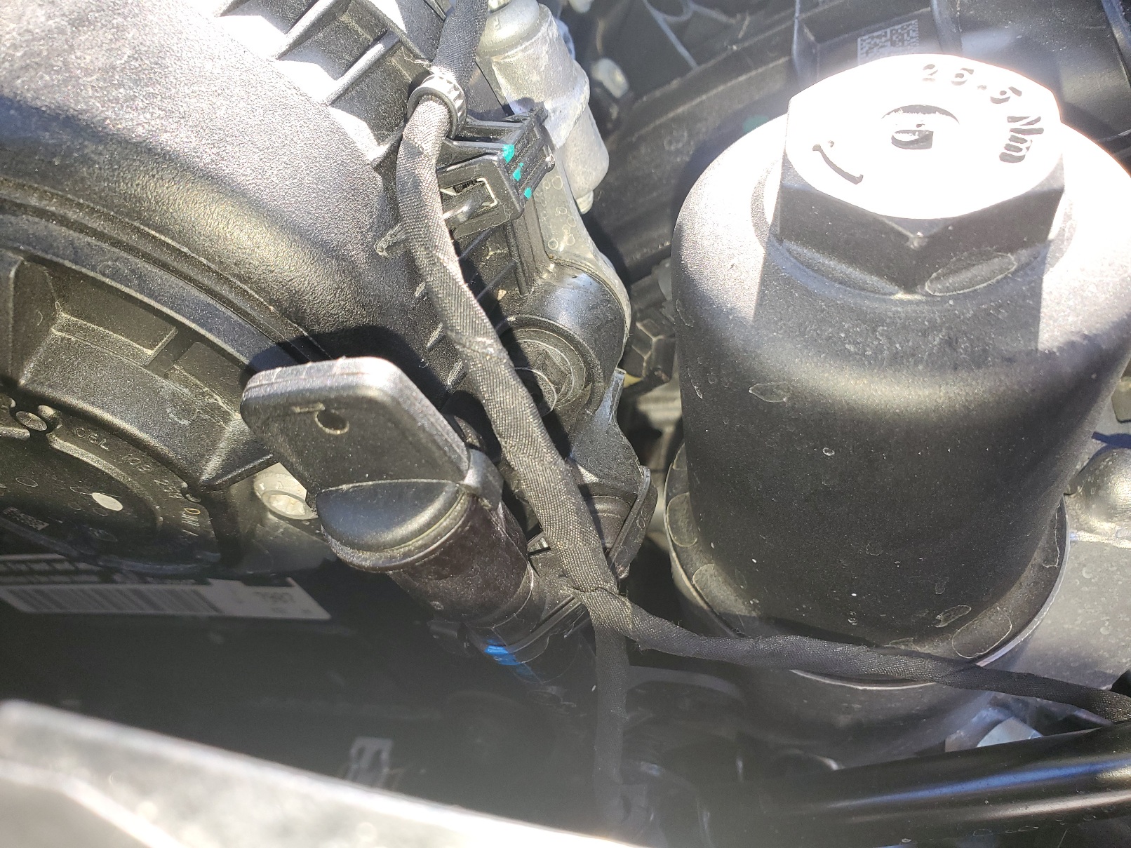 How to Remove dipstick cap? (2020 Q5)