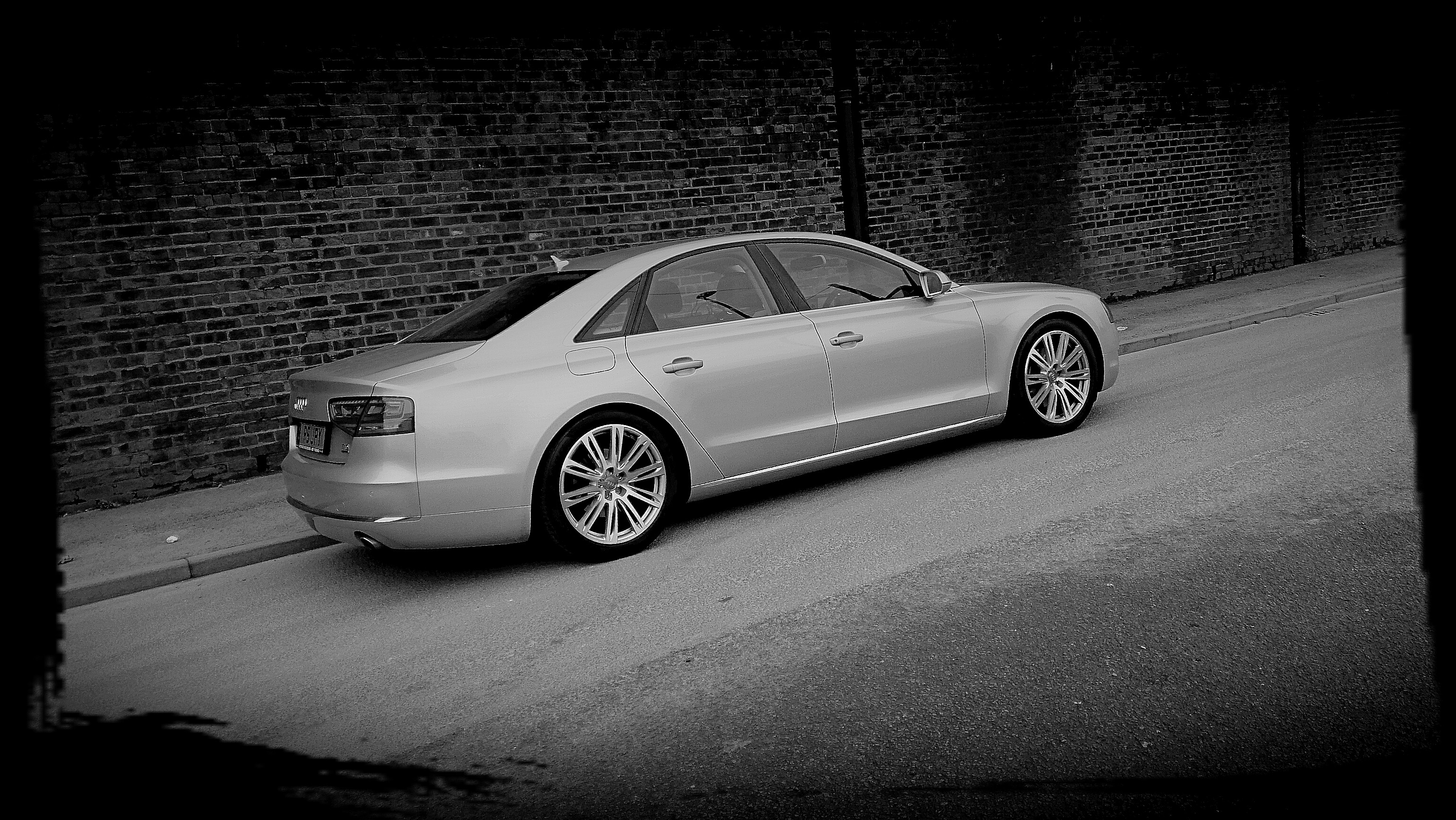 Lowered it 30mm and put 20's on | Audi-Sport.net