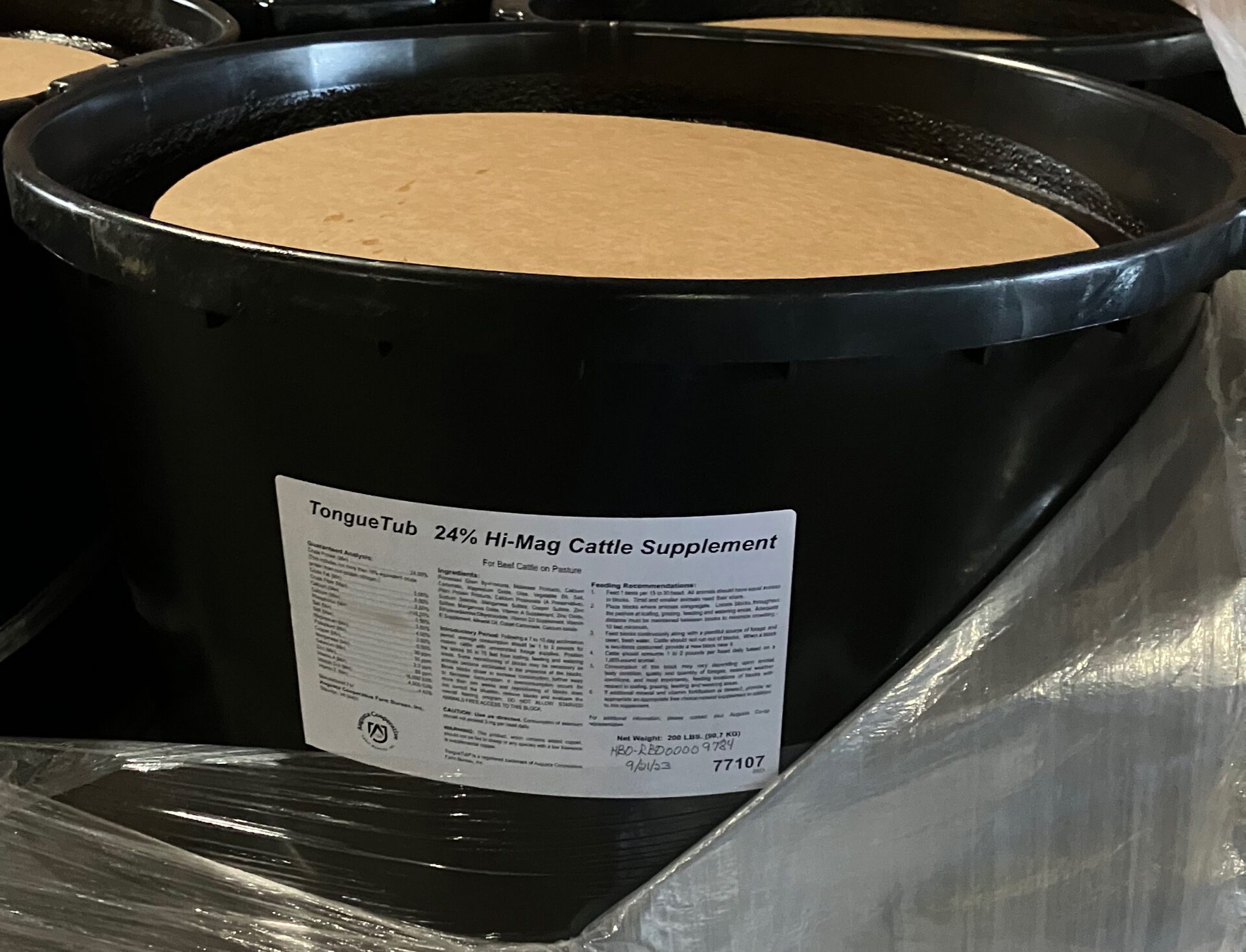 TongueTub™ 24 Hi Mag Cattle Supplement Tub Augusta Cooperative Farm Bureau, Inc.